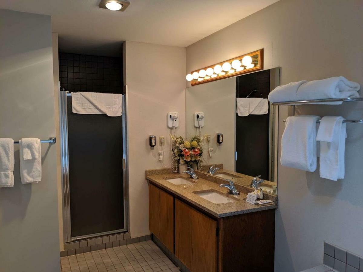 Surestay Hotel By Best Western Chilliwack Exterior foto