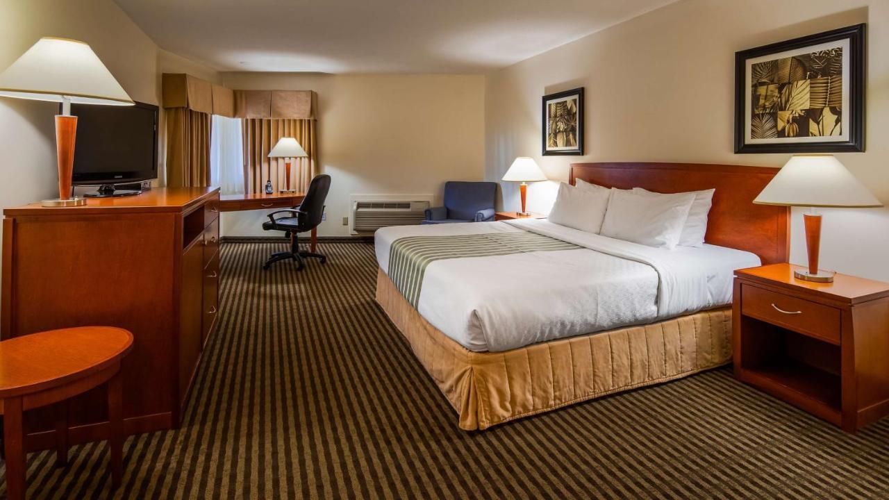 Surestay Hotel By Best Western Chilliwack Exterior foto